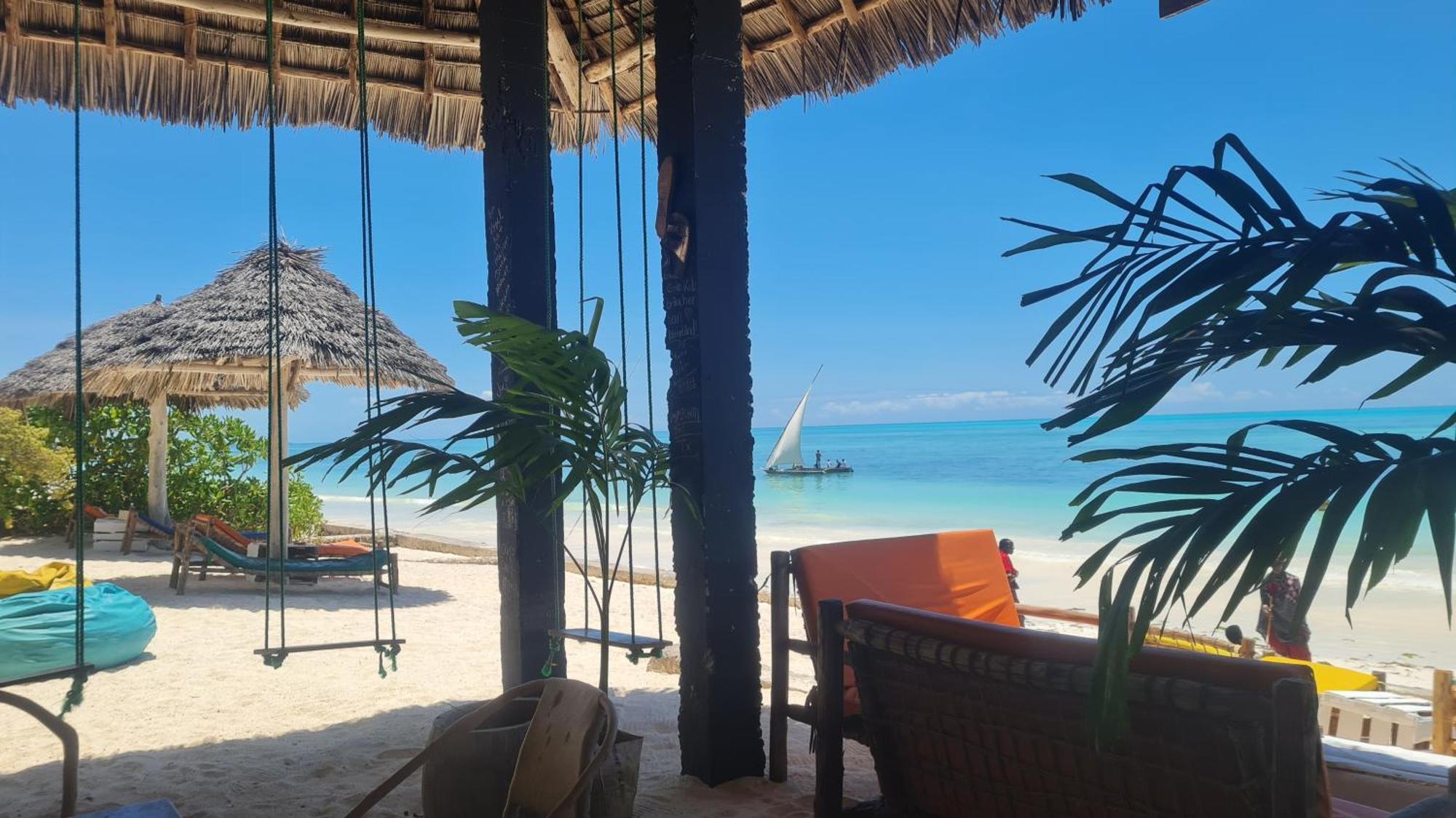 Garden Beach Bungalows Jambiani ジャンビアニ エクステリア 写真
